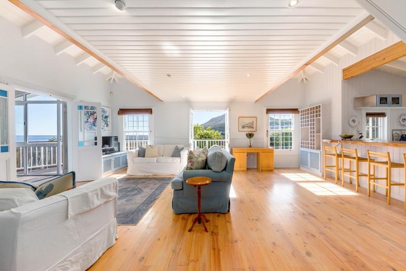 3 Bedroom Property for Sale in Bakoven Western Cape